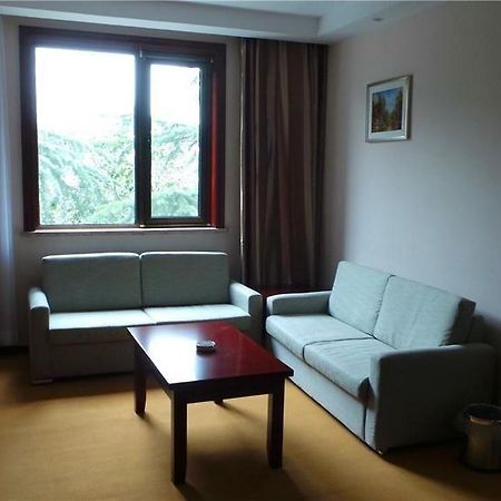 Jinghua Hotel Beijing Exterior photo
