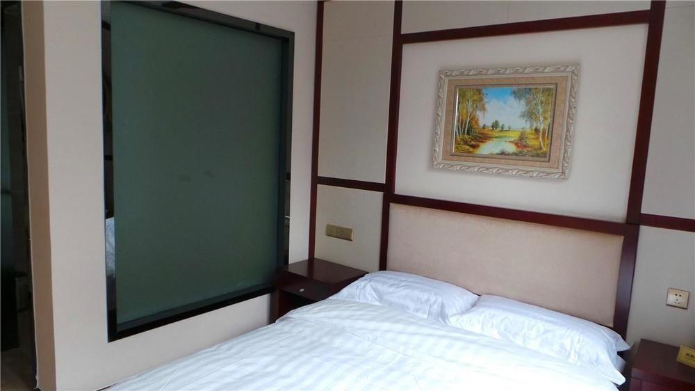 Jinghua Hotel Beijing Exterior photo